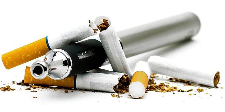 Featured visual summarizing evidence-based guidance related to Vapor to Quit Smoking: Is It Possible?.